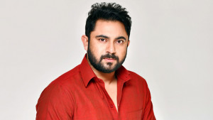 গরমে অসুস্থ হাসপাতালে সোহম!