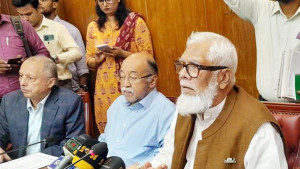 অপরাধীকে প্রটেকশন দেবে না সরকার