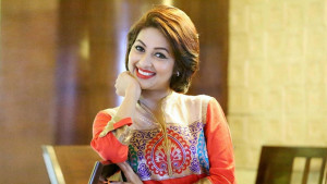 ‘ফিউচার ওয়াইফ’ মনে করে অনেকে বিয়ের শাড়িও পাঠাত: মোনালিসা