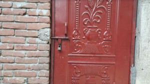 যৌতুকের বলি গৃহবধূ, হাসপাতালে লাশ রেখে পালাল শাশুড়ি-ননদ