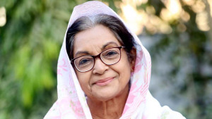 দুই মেয়েকে রেখে দেশে একা থাকি, এটা অনেক কষ্টের: দিলারা জামান