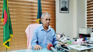 সারাবিশ্বে ভোটারদের ভোটের প্রতি আগ্রহ কমছে: ইসি আলমগীর