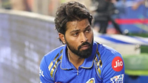 এই মৌসুমের শাস্তি আগামী আইপিএলে পাবেন হার্দিক