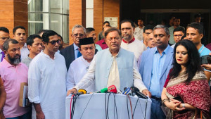 রোহিঙ্গা ক্যাম্প থেকে সদস্য সংগ্রহ করছে সন্ত্রাসী গোষ্ঠীগুলো