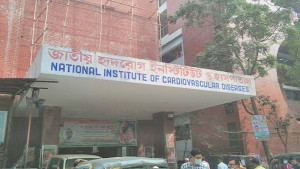 ৩ দিন পর সচল এসি, অস্ত্রোপচার শুরু