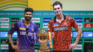 টস জিতে ব্যাটিংয়ে হায়দরাবাদ