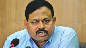 সাবেক সেনাপ্রধান আজিজ আহমেদের ওপর যুক্তরাষ্ট্রের নিষেধাজ্ঞা