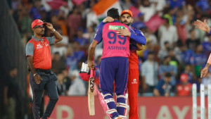 প্লে অফে থেমে গেল কোহলির বেঙ্গালুরু, কোয়ালিফায়ারে রাজস্থান