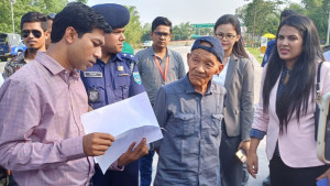 ৪০ বছর পর নেপালে ফিরে গেলেন বীর বাহাদুর