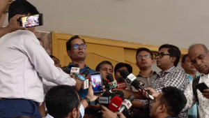 বাংলাদেশ ব্যাংকের সংবাদ সম্মেলন বয়কট করলেন রিপোর্টাররা