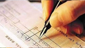 মৃত্যুর ৩০ বছর পর  দেড় লাখ টাকার  ফোম কেনেন নূর!