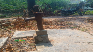 নলকূপ অকেজো, সুপেয় পানির জন্য হাহাকার
