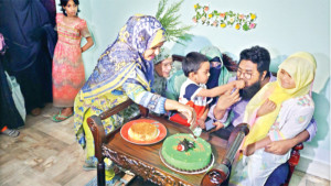 বাড়ি ফিরলেন নাবিকরা, ভুলে থাকতে চান দুঃসহ স্মৃতি