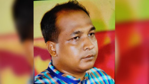 দলবল নিয়ে সড়কের গাছ কাটা বিএনপির সেই নেতা গ্রেপ্তার