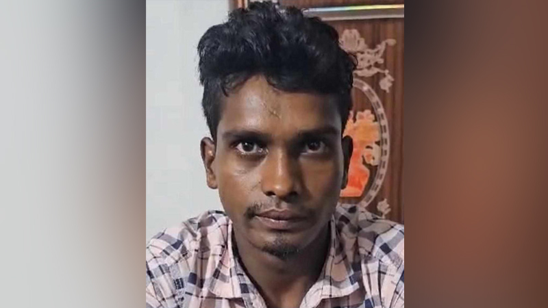 ভৈরবে নৌ দুর্ঘটনায় ৯ জনের মৃত্যুর ৪০ দিন পর মাঝি গ্রেপ্তার ভৈরবে নৌ দুর্ঘটনায় ৯ জনের মৃত্যুর ৪০ দিন পর মাঝি গ্রেপ্তার