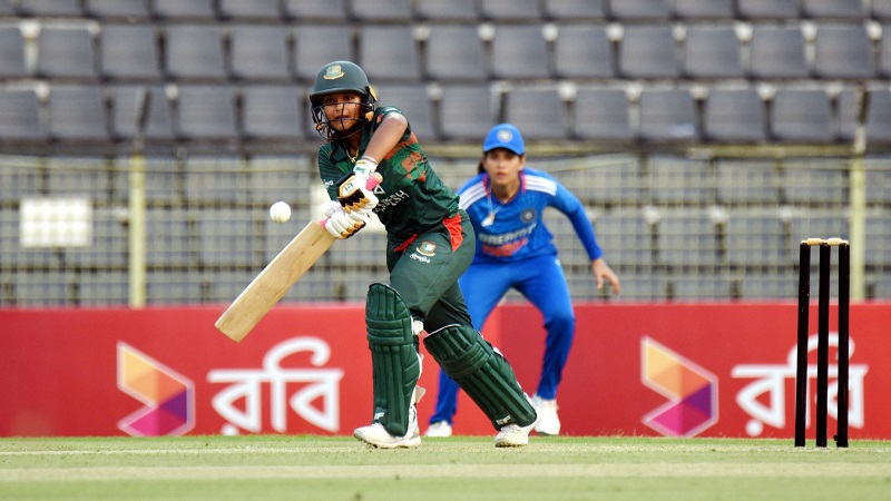 টিভিতে আজকের খেলা টিভিতে আজকের খেলা