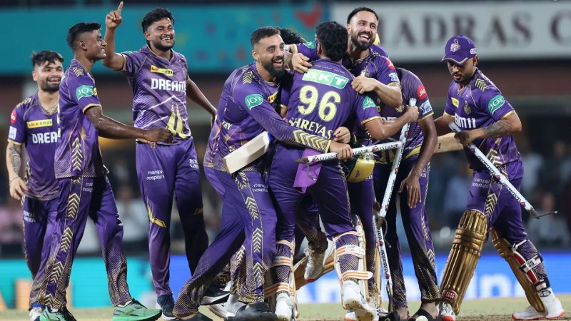 হায়দরাবাদকে গুঁড়িয়ে ১০ বছর পর শিরোপা কলকাতার হায়দরাবাদকে গুঁড়িয়ে ১০ বছর পর শিরোপা কলকাতার