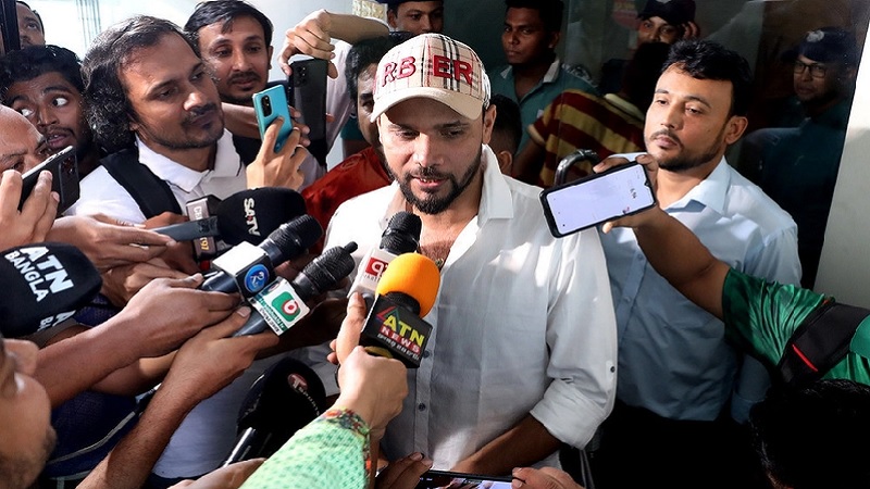 রিয়াদ এমনই খেলত, ফিরে আসার কিছু নেই: মাশরাফি রিয়াদ এমনই খেলত, ফিরে আসার কিছু নেই: মাশরাফি