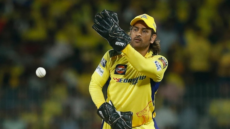 আগামী আইপিএলেও খেলবেন ধোনি? আগামী আইপিএলেও খেলবেন ধোনি?