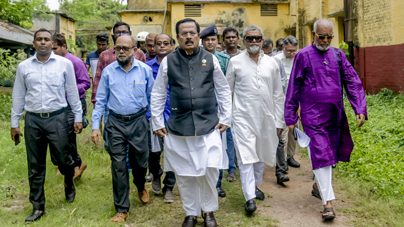 লিজ দেওয়া পাটকলগুলো আশানুরূপ উৎপাদনে যেতে পারেনি: খুলনায় পাট মন্ত্রী লিজ দেওয়া পাটকলগুলো আশানুরূপ উৎপাদনে যেতে পারেনি: খুলনায় পাট মন্ত্রী