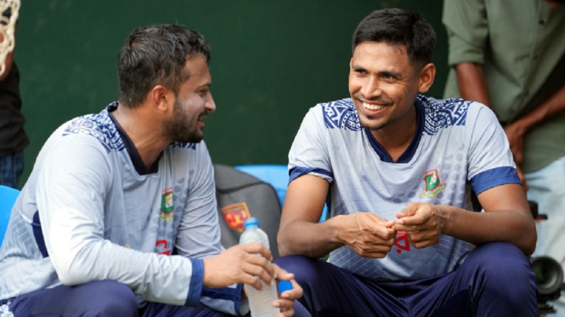 একাদশে সাকিব-সৌম্য-ফিজ ঢুকলে বাদ কারা? একাদশে সাকিব-সৌম্য-ফিজ ঢুকলে বাদ কারা?