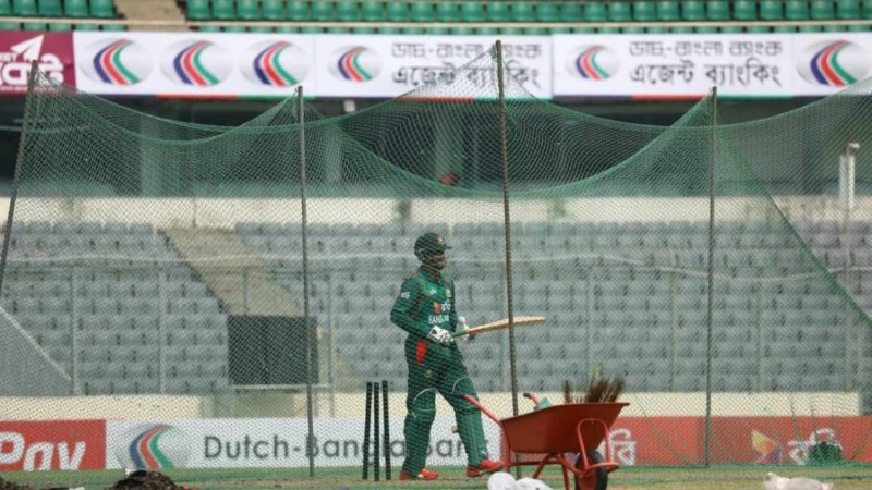ম্যাচ শেষ হতেই সাকিবের ব্যাটিং অনুশীলন ম্যাচ শেষ হতেই সাকিবের ব্যাটিং অনুশীলন