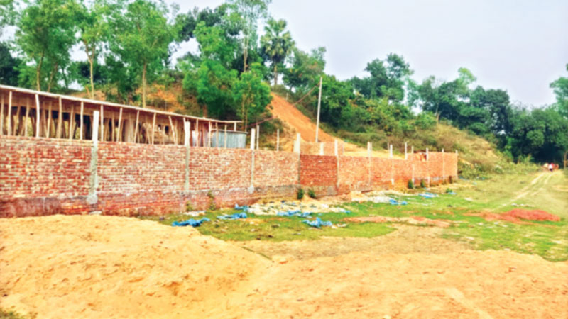 থামছে না পাহাড়ের কান্না থামছে না পাহাড়ের কান্না