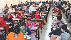 সিদ্ধান্ত ছাড়াই বৈঠক শেষ, অনিশ্চয়তায় গুচ্ছ ভর্তি পরীক্ষা