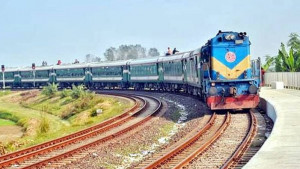 লালমনিরহাটে ট্রেনে কাটা পড়ে প্রাণ গেল চারজনের