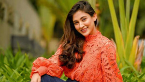 বাধার মুখে শোরুম উদ্বোধন করলেন না অভিনেত্রী মেহজাবীন