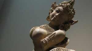 চুরি যাওয়া ১৪০০ শিল্পকর্ম ভারতকে ফিরিয়ে দিল যুক্তরাষ্ট্র