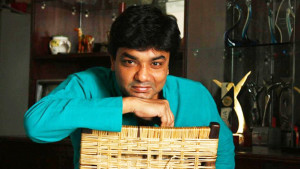 শিল্পীর কাজ যেন এক দিনের জন্যও বন্ধ না হয়: আগুন