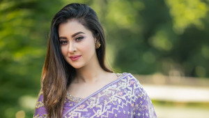 মানুষের ভালোবাসাই আমার কাছে সেরা উপহার: বুবলী