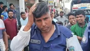 অবৈধ গাড়ি জব্দ করায় ট্রাফিক পুলিশ সদস্যের ওপর হামলা