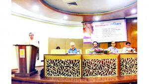 বিন্দুতে সিন্ধু ধারণে সিদ্ধহস্ত ছিলেন হাসান আজিজুল হক