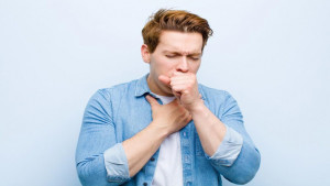 শীতে ফুসফুসের সংক্রমণ কমাতে যা করবেন