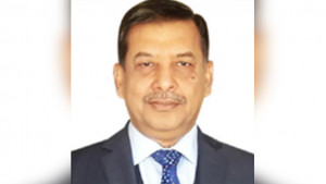 সাবেক এমপি টিপুকে ধরে পুলিশে সোপর্দ করল জনতা