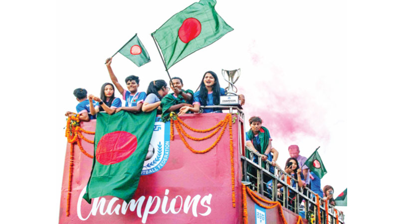 অদম্য মেয়েদের সাফ জয় অদম্য মেয়েদের সাফ জয়