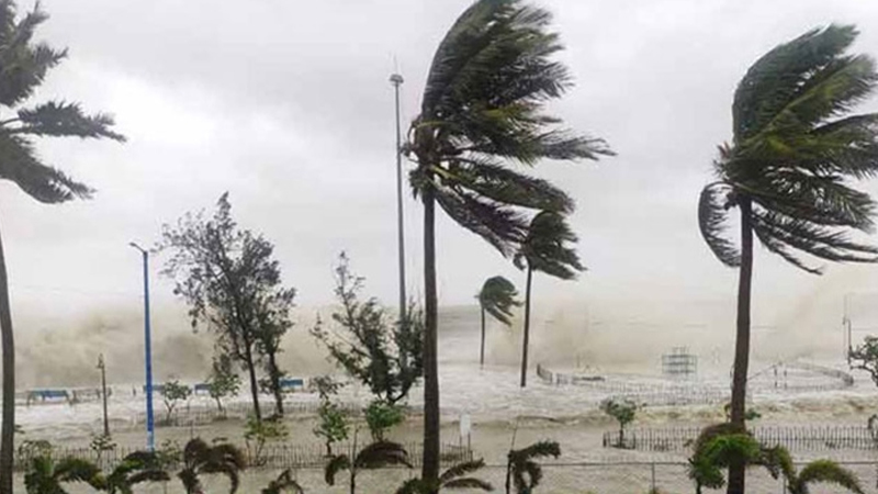 আগামী সপ্তাহে বঙ্গোপসাগরে ঘূর্ণিঝড়ের আভাস আগামী সপ্তাহে বঙ্গোপসাগরে ঘূর্ণিঝড়ের আভাস