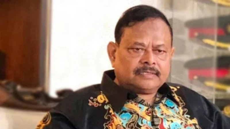 স্ত্রীসহ সাবেক সেনাপ্রধান আজিজের দেশত্যাগে নিষেধাজ্ঞা স্ত্রীসহ সাবেক সেনাপ্রধান আজিজের দেশত্যাগে নিষেধাজ্ঞা