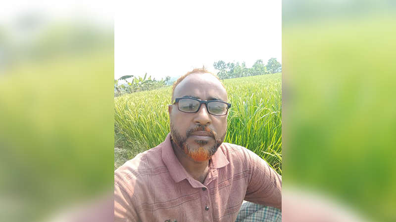 গ্রেপ্তার এড়াতে মৎস্যজীবী লীগ নেতার পুকুরে ঝাঁপ গ্রেপ্তার এড়াতে মৎস্যজীবী লীগ নেতার পুকুরে ঝাঁপ