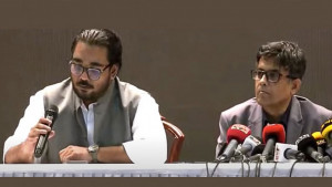পুতুলকে ছাড়া ডব্লিউএইচওর সঙ্গে কাজ করতে চায় সরকার