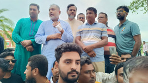 শেখ হাসিনার সব অপকর্মের বিচার করতে হবে: জিলানী