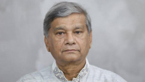 বাড়ি ফিরলেন সাবেক মন্ত্রী এমএ মান্নান