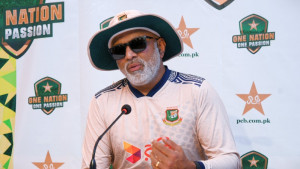 বিসিবিকে যে জবাব দিলেন হাথুরুরিংহে