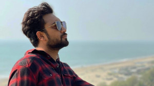 যে জীবন জোভানের...