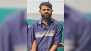 প্রতিমা ভাঙচুরের ঘটনায় যুবলীগ কর্মী গ্রেপ্তার