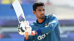 রিয়াদকে বিদায়ী সম্মাননা