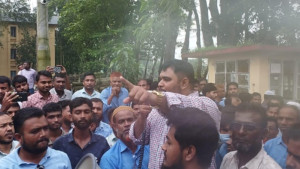 পল্লী বিদ্যুৎ কর্মচারীদের ‘কমপ্লিট শাটডাউন’ রোববার পর্যন্ত স্থগিত 
