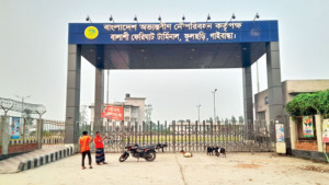 ১৭৫ কোটি টাকা ব্যয়, ফেরি চলল না এক দিনও